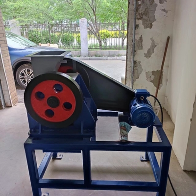 Saatte 45kg Kompakt Çeneli Kırıcı Laboratuvar Enerji Tasarrufu