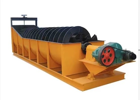 Nairy Kum Koni Kırıcı Madencilik Ekipmanları Yüksek Güç Komple Set