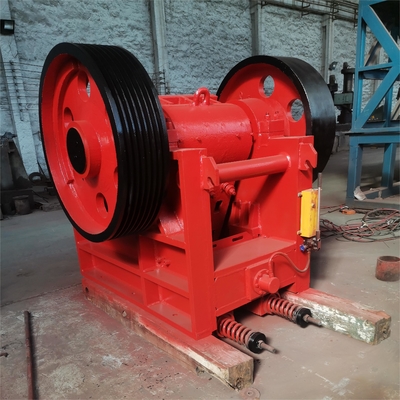 Nadir Toprak Laboratuvarı Kaya Kırıcı 400×250 Valsli Değirmen